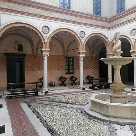 Foresteria Palazzo Guazzoni Zaccaria Cremona Eksteriør bilde