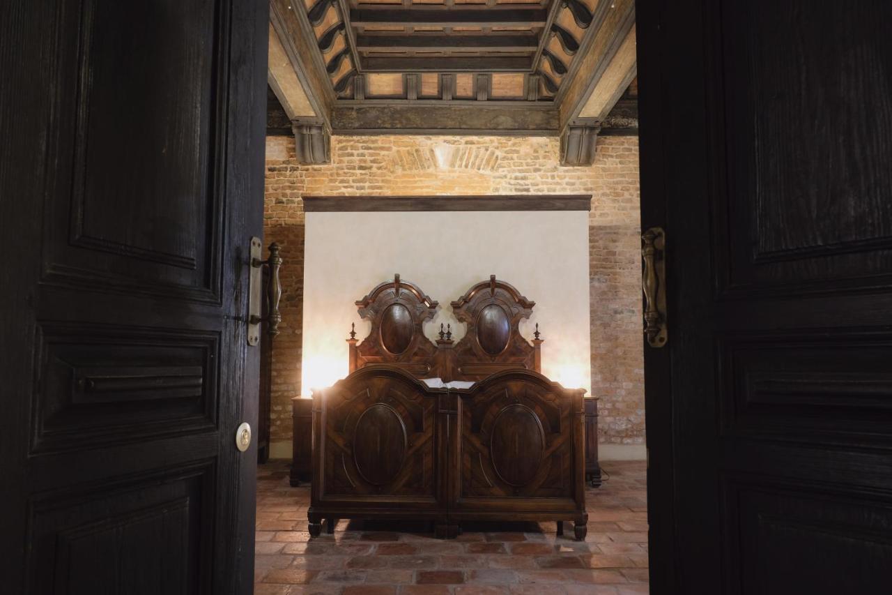 Foresteria Palazzo Guazzoni Zaccaria Cremona Eksteriør bilde