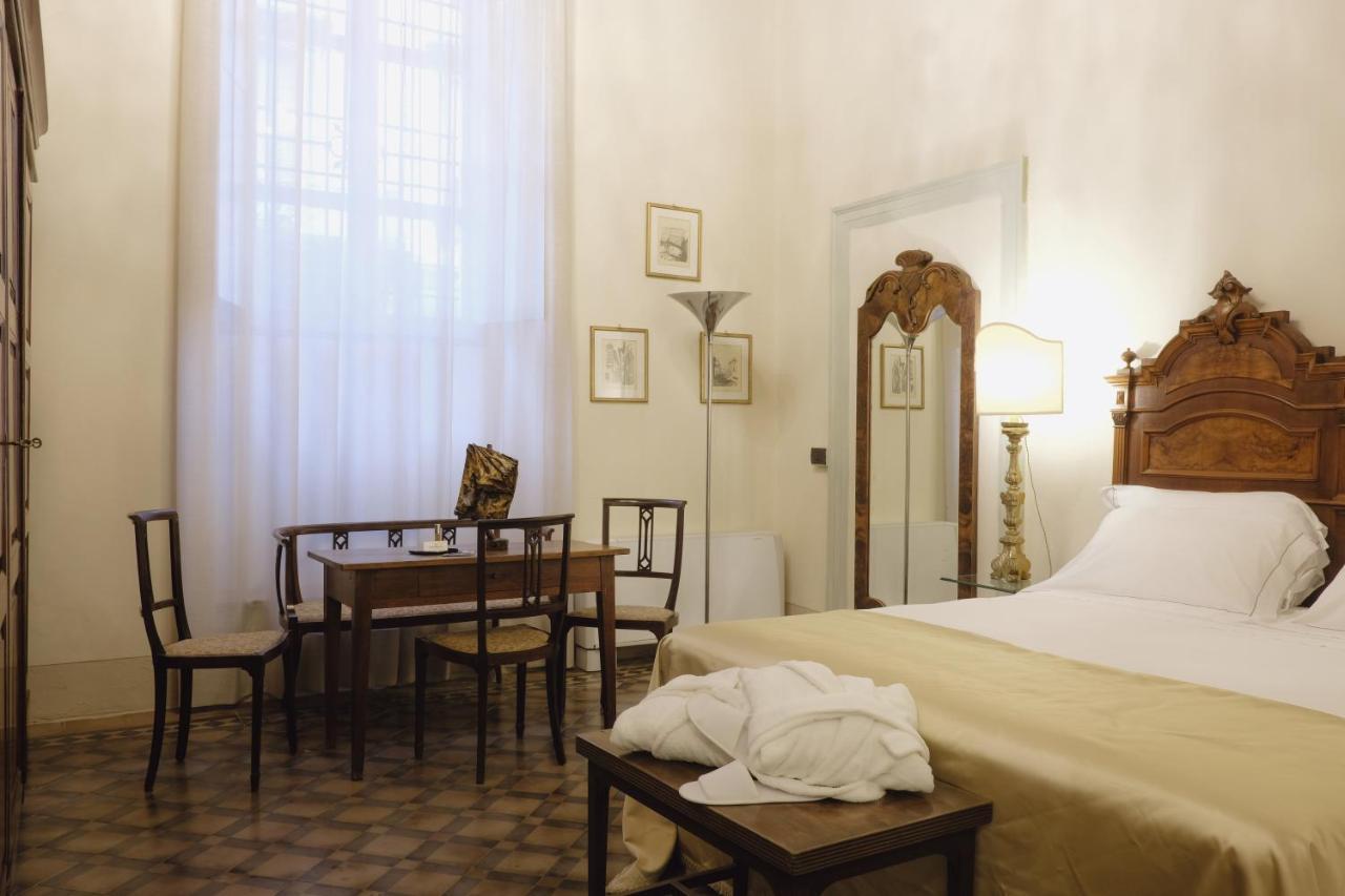 Foresteria Palazzo Guazzoni Zaccaria Cremona Eksteriør bilde
