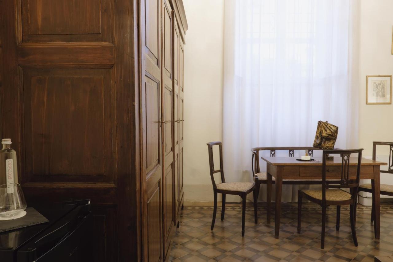 Foresteria Palazzo Guazzoni Zaccaria Cremona Eksteriør bilde